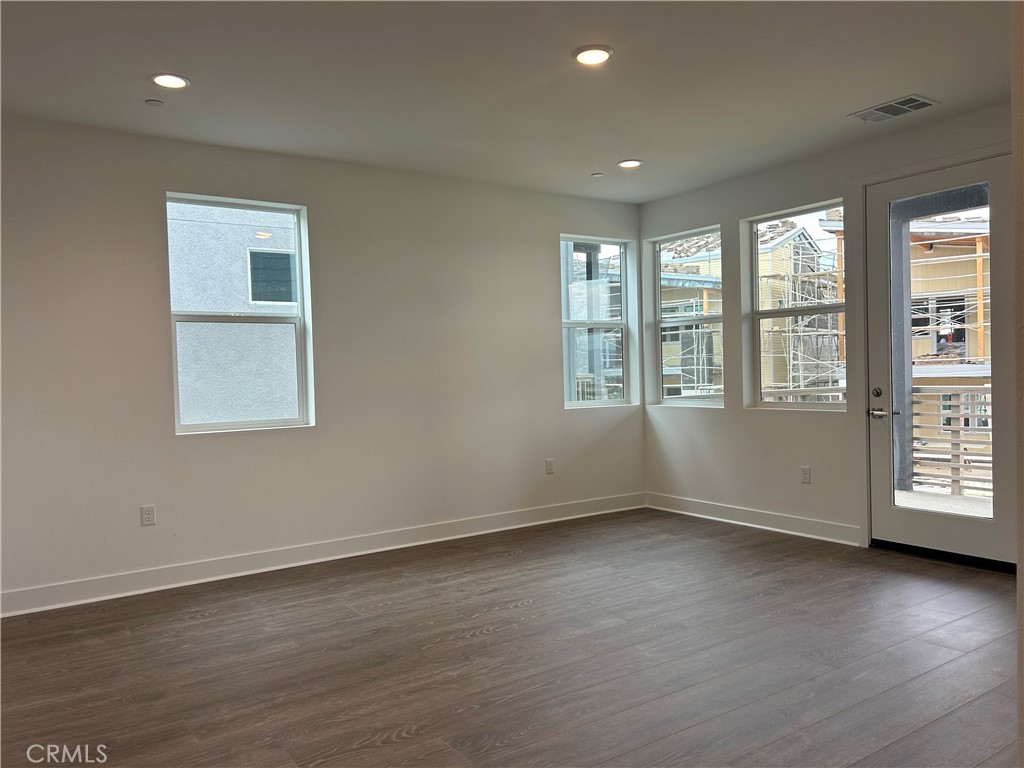 MLS #IG25043699 image #2