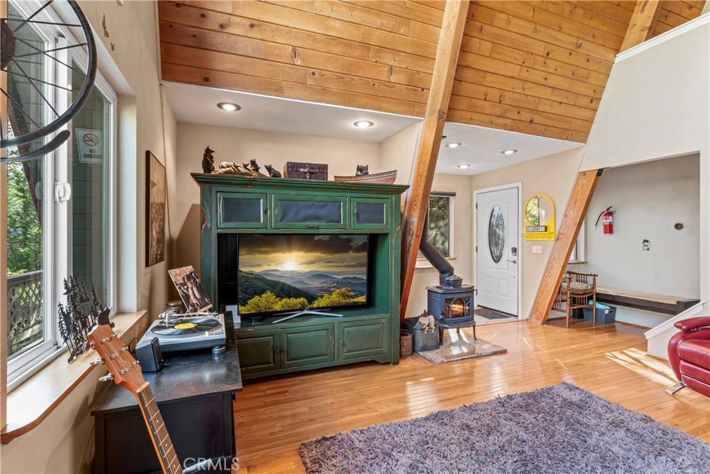 MLS #IG25044735 image #2