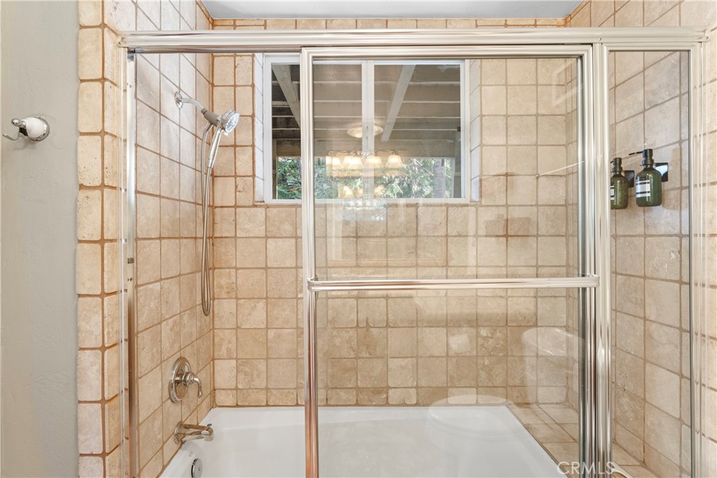 MLS #IG25044735 image #24