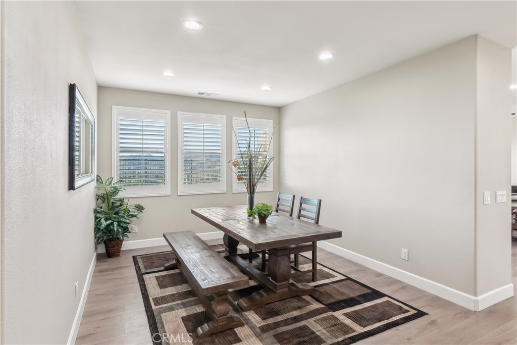 MLS #IG25079212 image #2