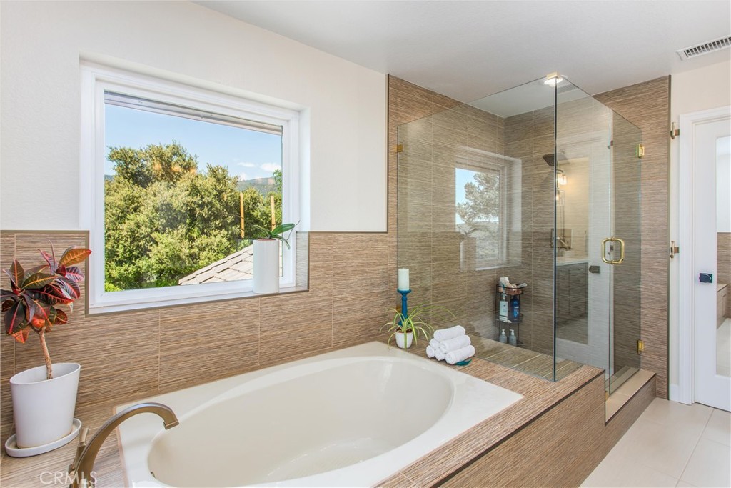 MLS #IG25093883 image #29