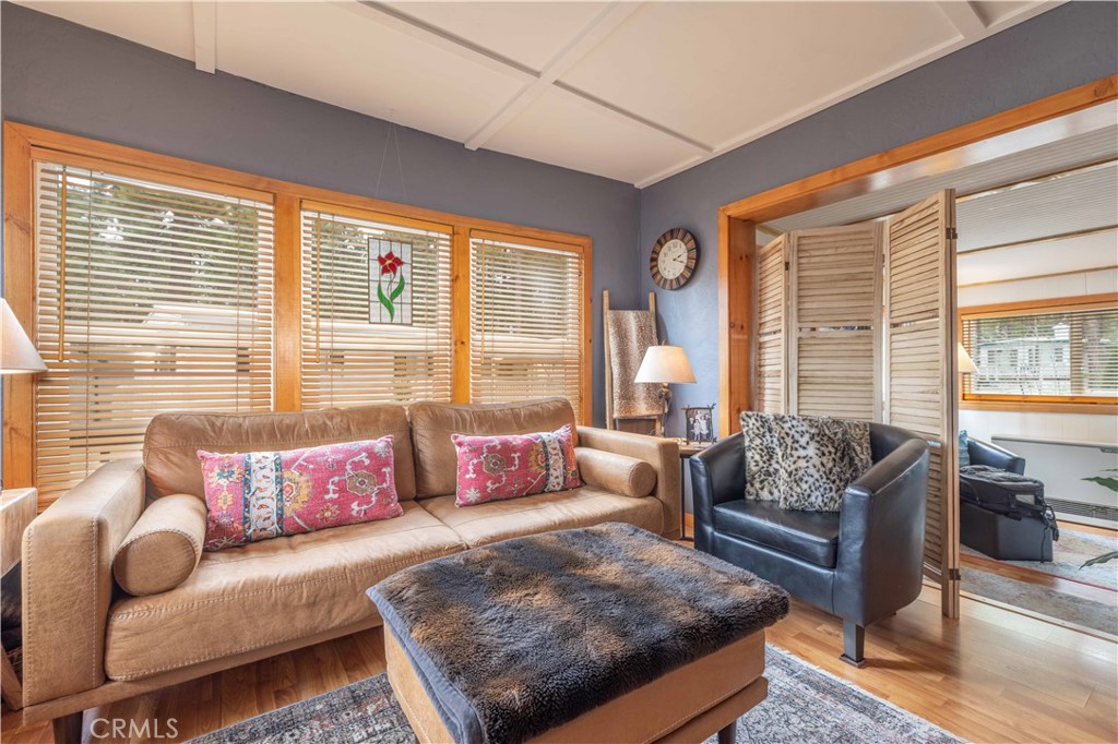 MLS #IG25107257 image #1