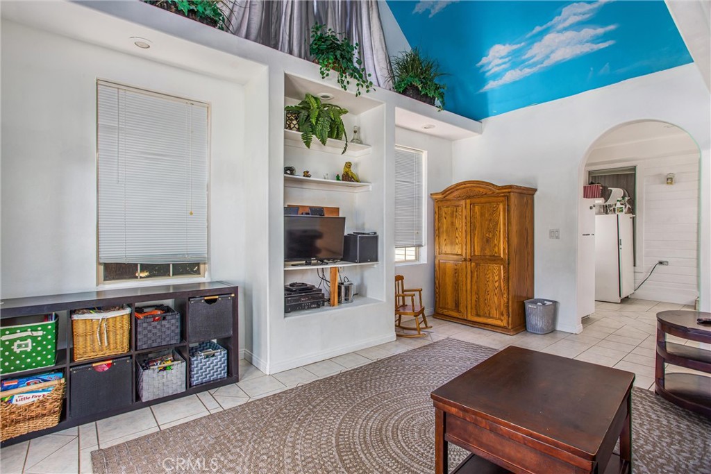 MLS #IG25117550 image #36