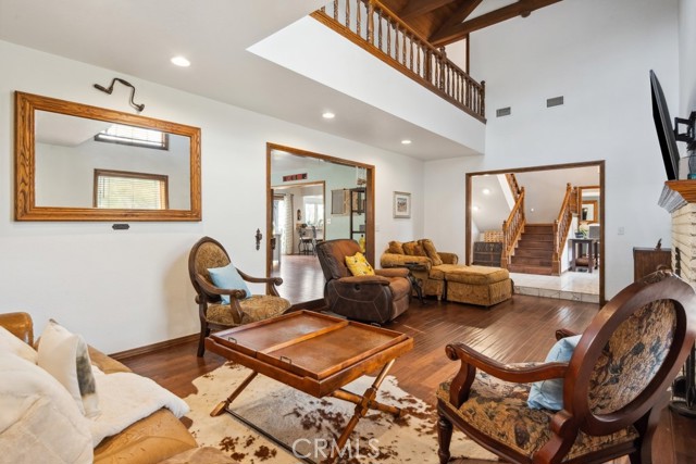 MLS #IG25124158 image #2