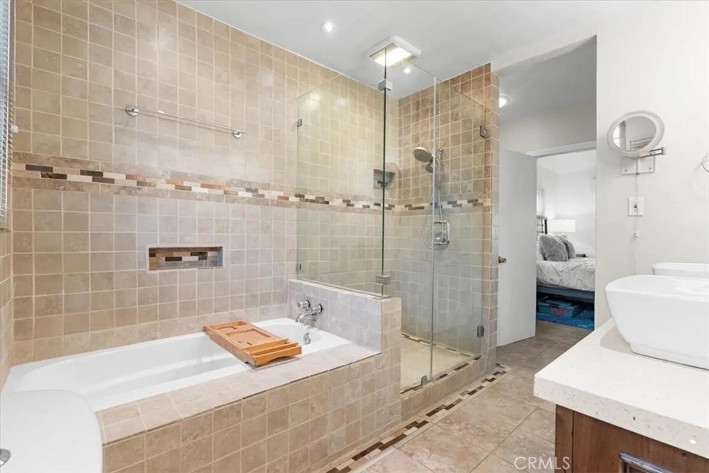 MLS #IG25124174 image #34