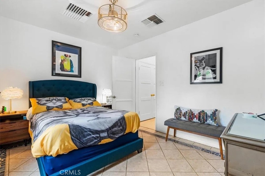 MLS #IG25124174 image #36