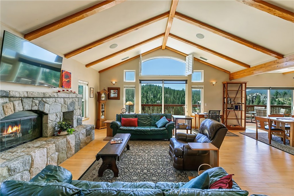 MLS #IG25127908 image #1