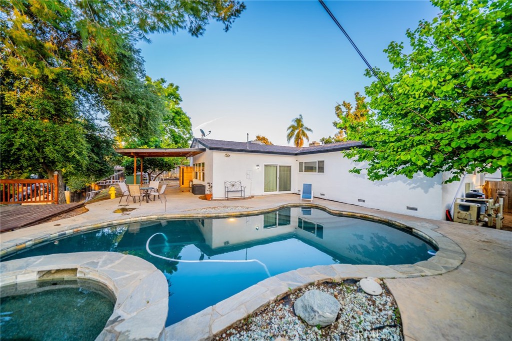 MLS #IG25128231 image #10