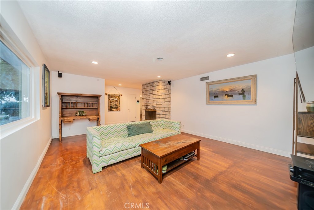 MLS #IG25128231 image #18