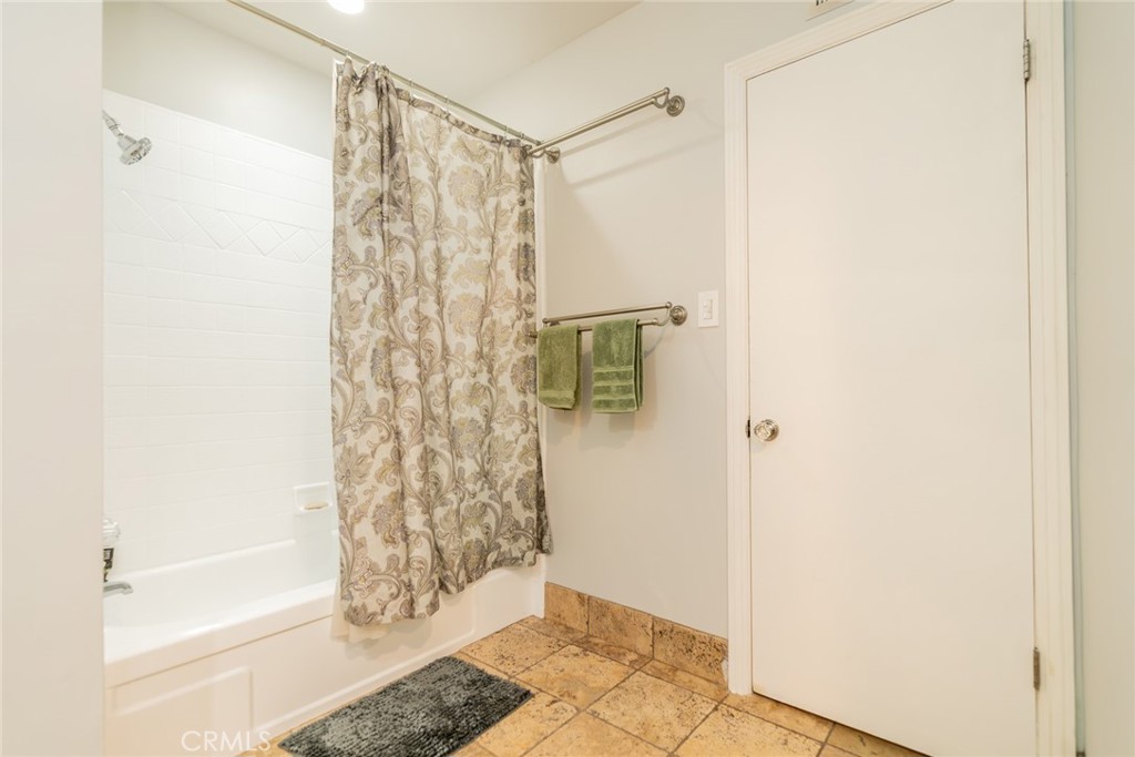 MLS #IG25128231 image #37