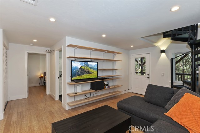 MLS #IG25131295 image #35