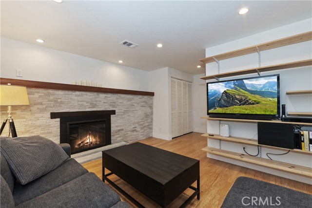 MLS #IG25131295 image #8