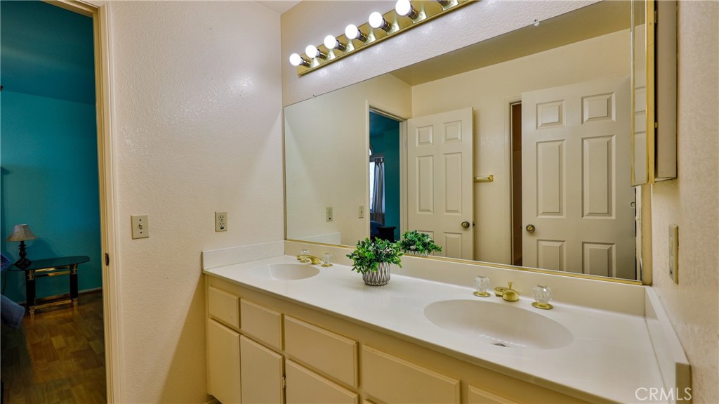 MLS #IG25133950 image #36