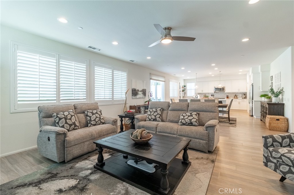 MLS #IG25136785 image #9