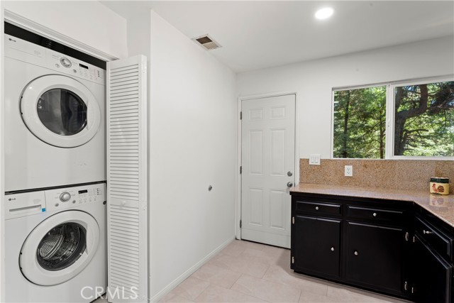 MLS #IG25138082 image #23