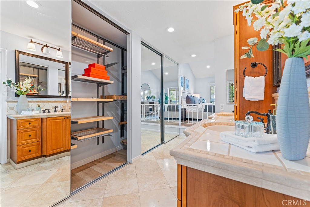 MLS #IG25144521 image #34