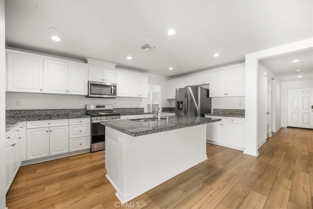 MLS #IG25147756 image #8