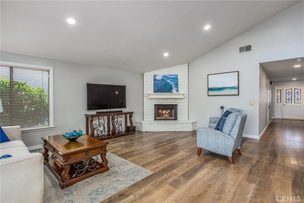 MLS #IG25149049 image #8