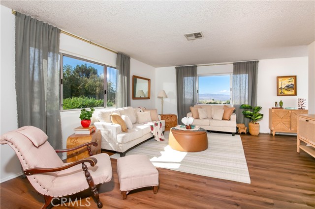 MLS #IG25149849 image #0