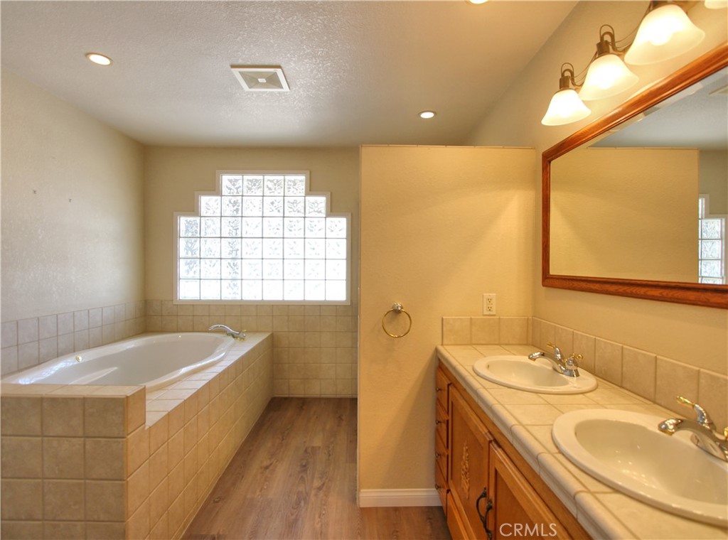 MLS #IG25151033 image #22