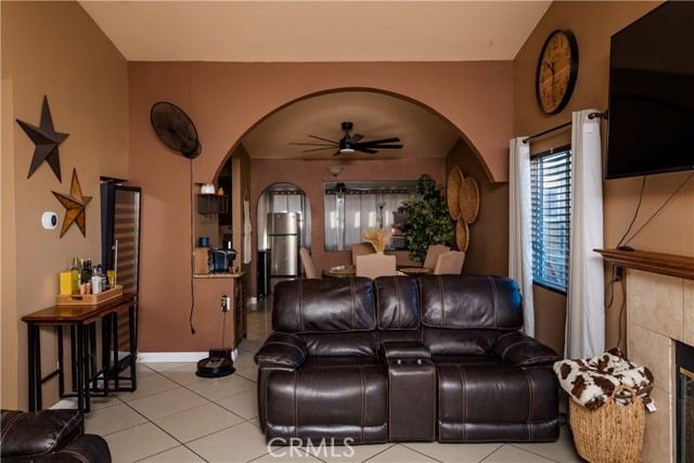 MLS #IG25158044 image #5