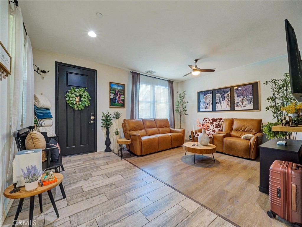 MLS #IG25159453 image #10