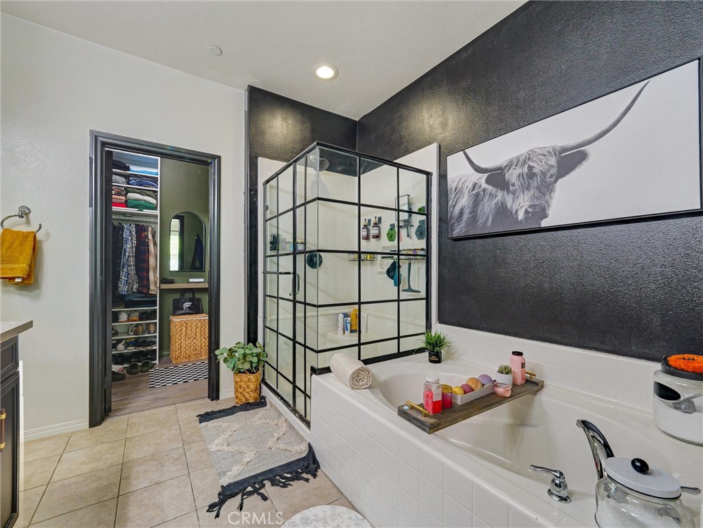 MLS #IG25159453 image #28