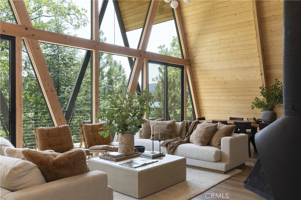 MLS #IG25167611 image #1