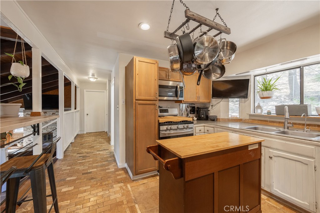 MLS #IG25168195 image #9