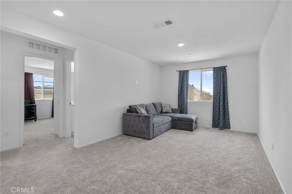 MLS #IG25170299 image #8