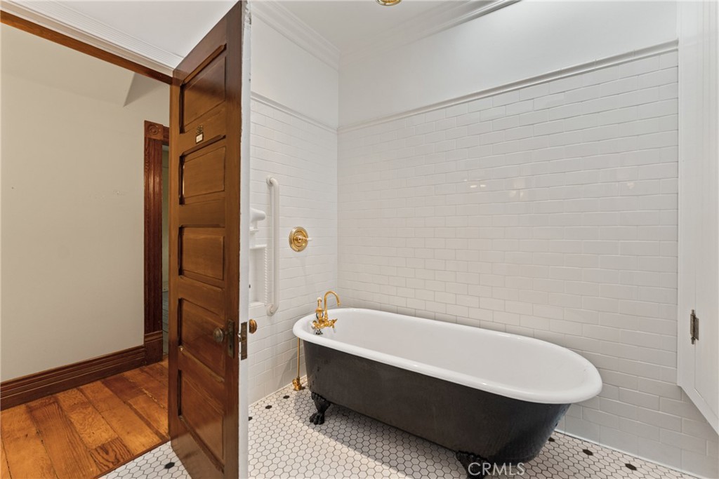 MLS #IG25170574 image #45