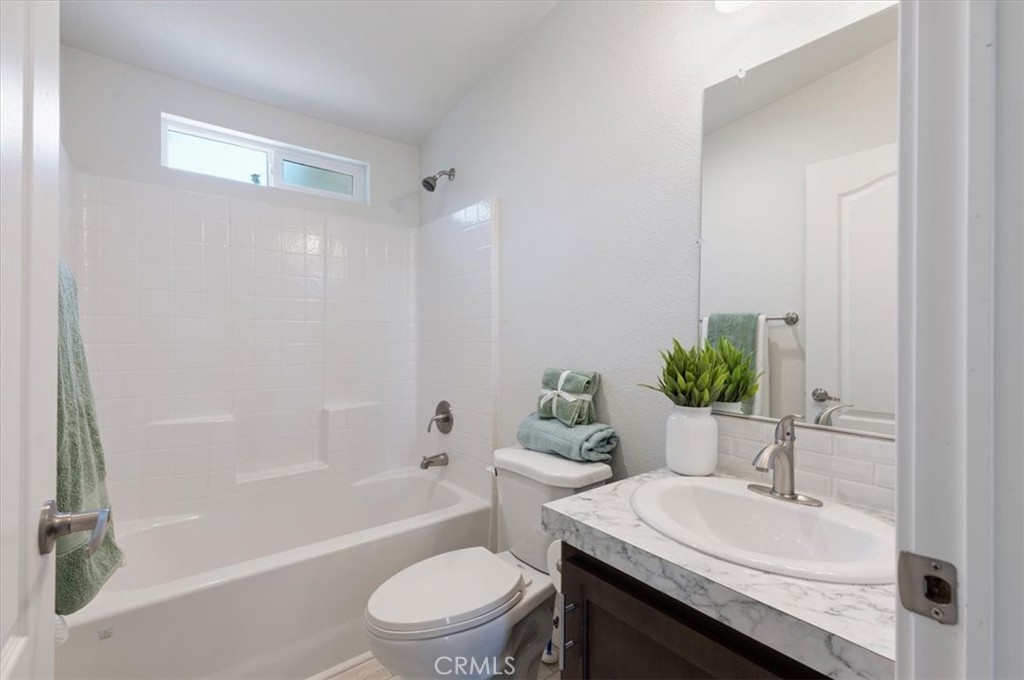 MLS #IG25171376 image #18