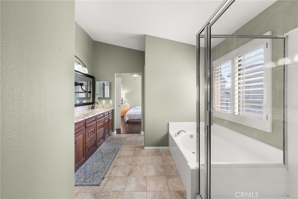 MLS #IG25175329 image #20