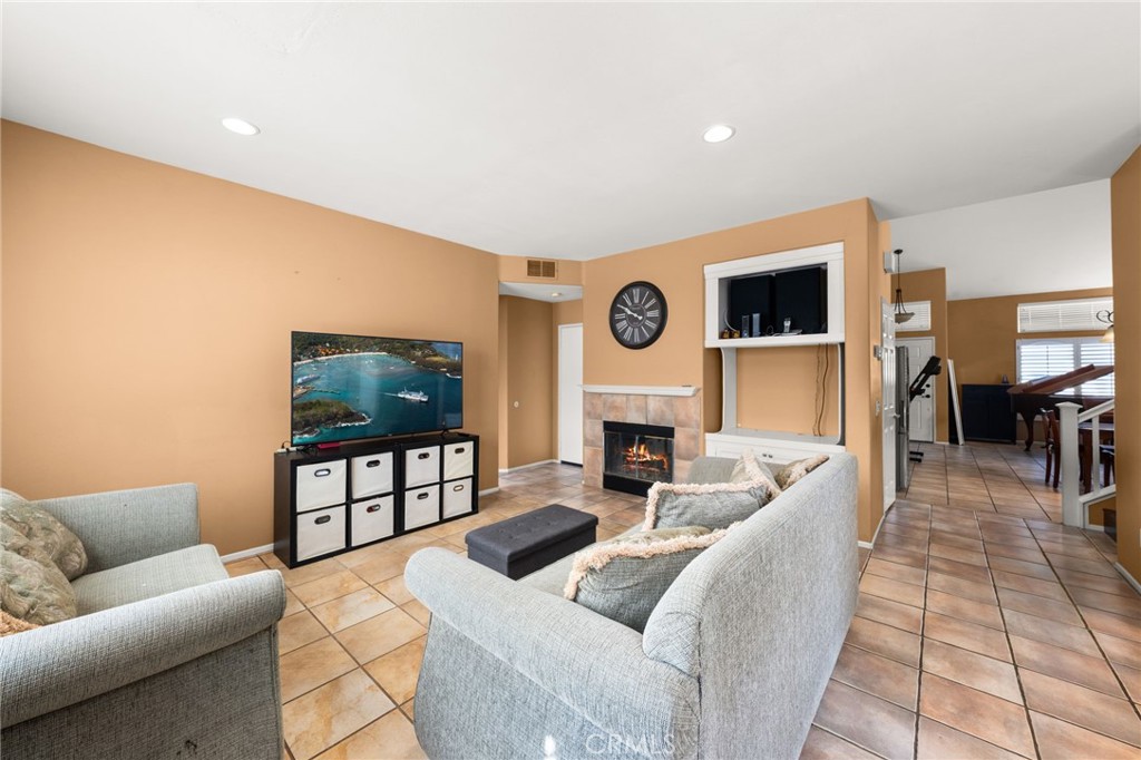 MLS #IG25175329 image #6