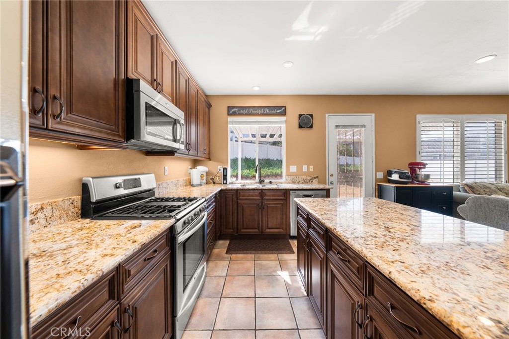 MLS #IG25175329 image #9