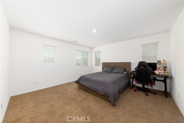 MLS #IG25175943 image #25