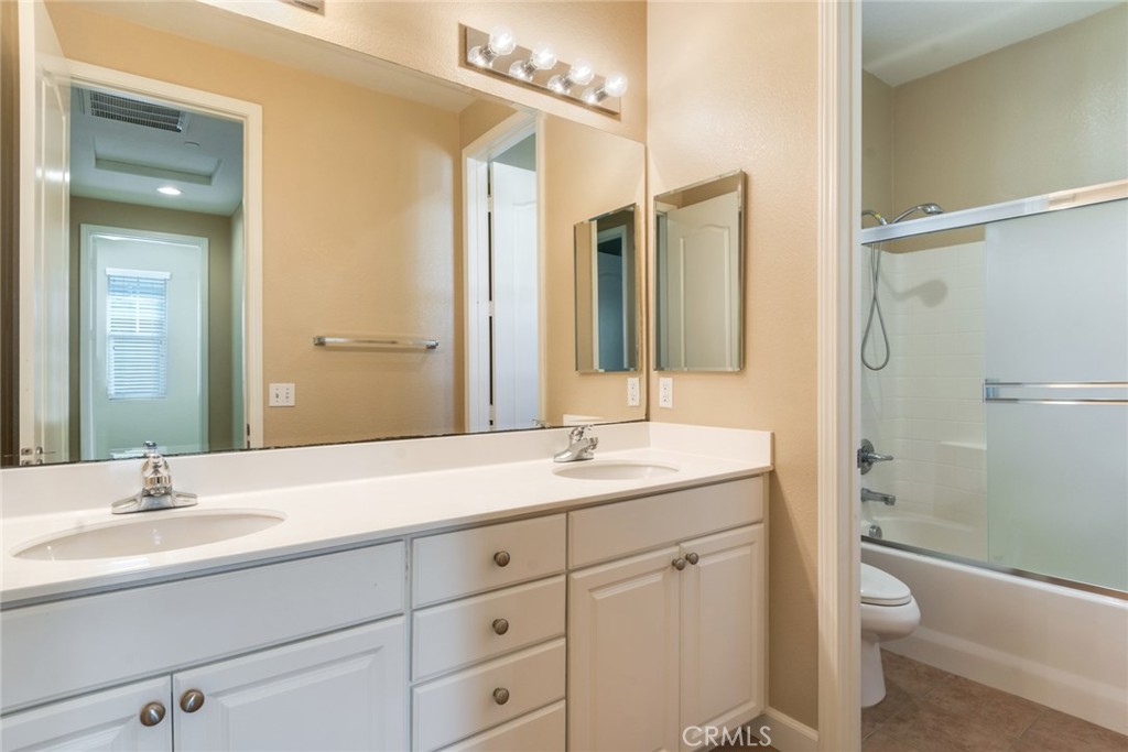 MLS #IG25178345 image #23