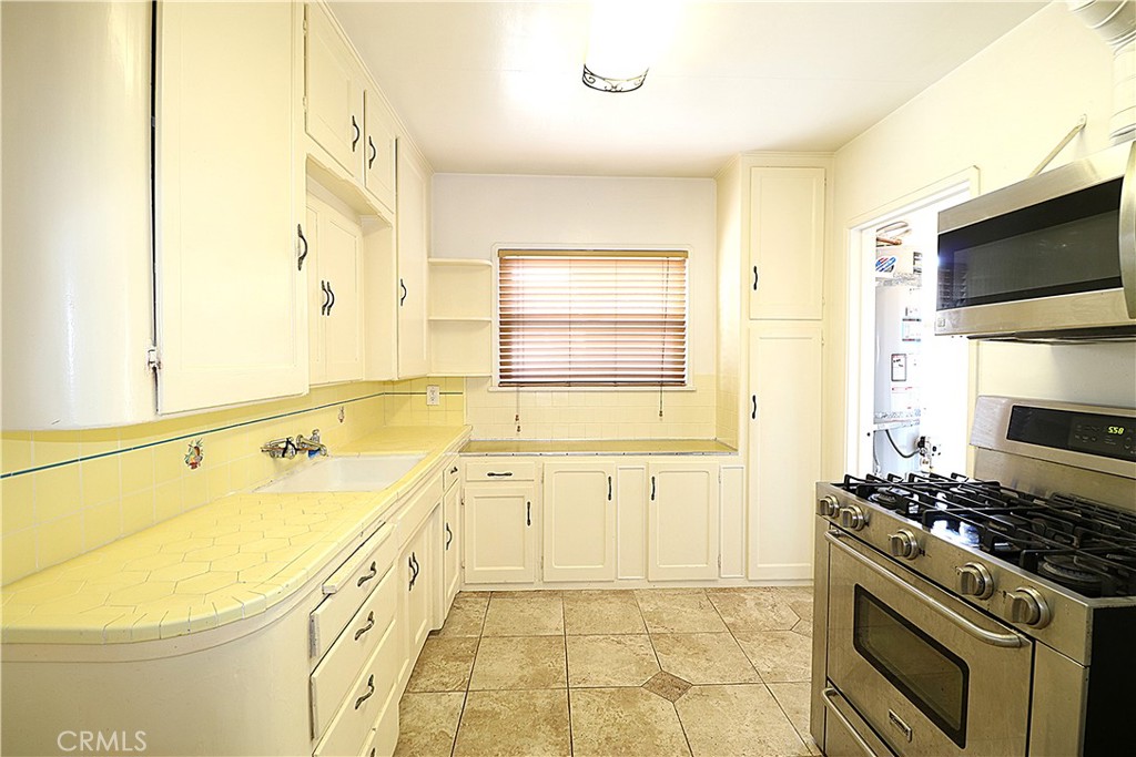 MLS #IG25178902 image #2