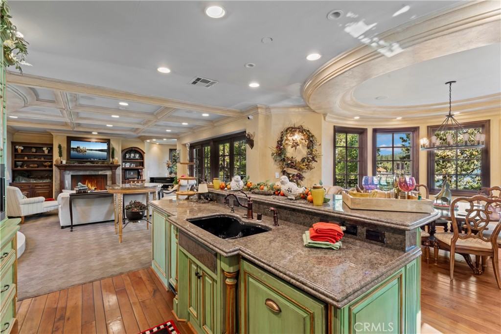 MLS #IG25179854 image #10