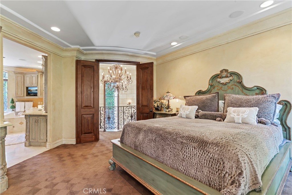 MLS #IG25179854 image #15