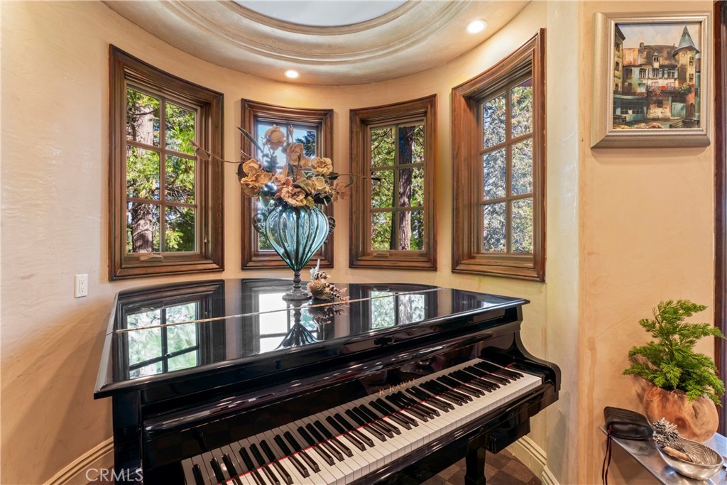 MLS #IG25179854 image #5