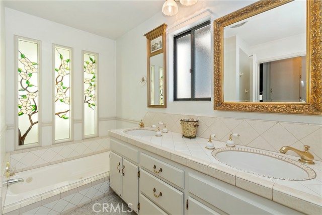 MLS #IG25182095 image #26