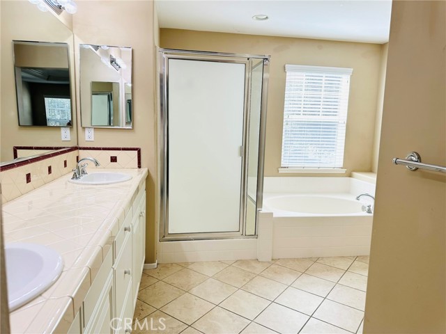 MLS #IG25183766 image #29