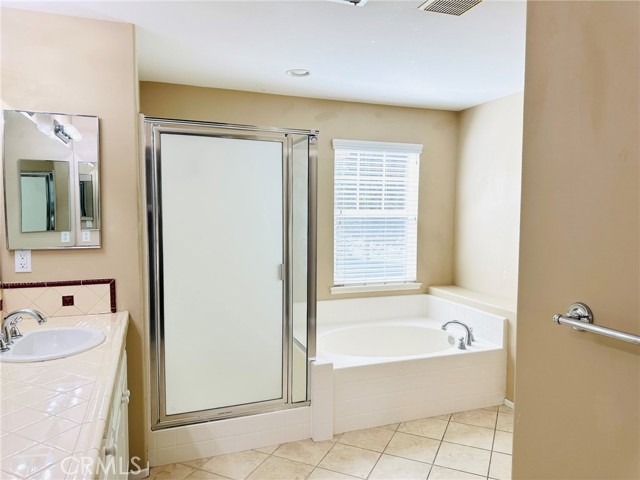 MLS #IG25183766 image #30