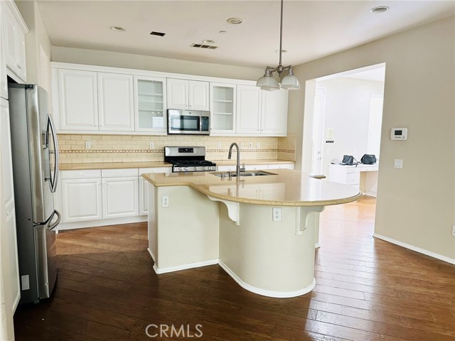 MLS #IG25183766 image #9