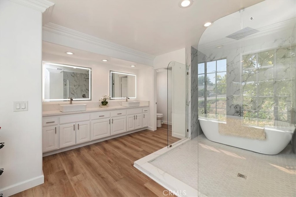 MLS #IG25185471 image #1