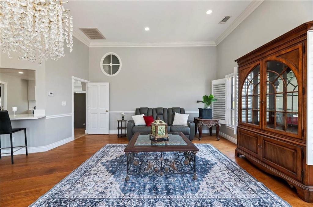 MLS #IG25185471 image #33