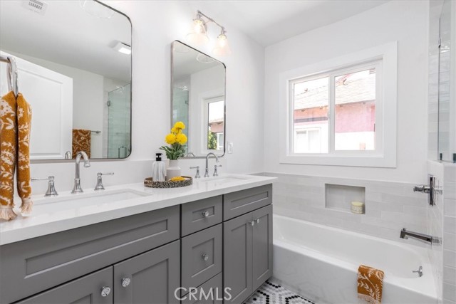 MLS #IG25186327 image #14