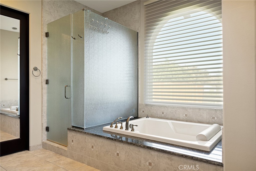 MLS #IG25190125 image #24