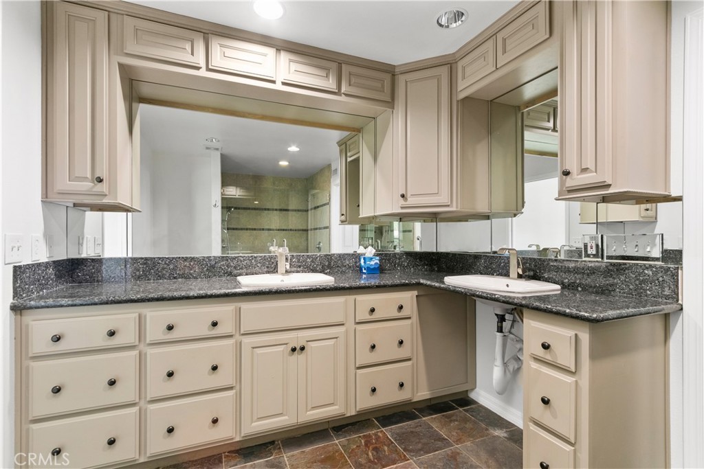 MLS #IG25191550 image #21